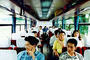 駒澤大学朝６時３０分集合　よく集まりました（ご苦労様）